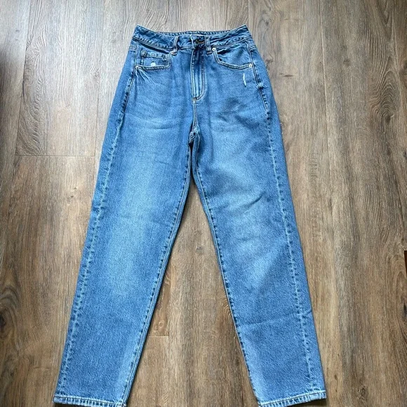 Dynamite High Rise Jeans - Picture 2 of 4